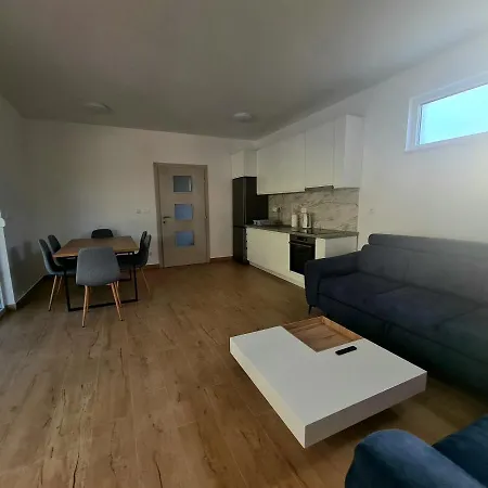 Bevel Вилла Мостар